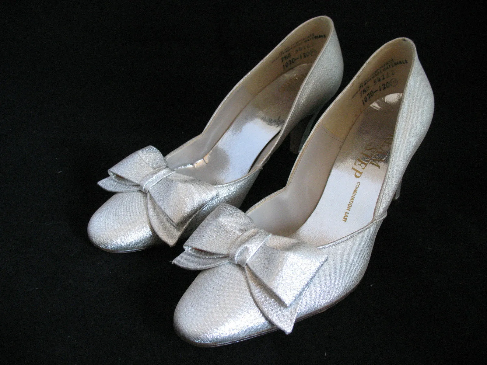 METALLIC SPARKLE SILVER GRAY Women Ladies 3-1/2in HIGH HEELS Womens SHOES size 7-1/2 B