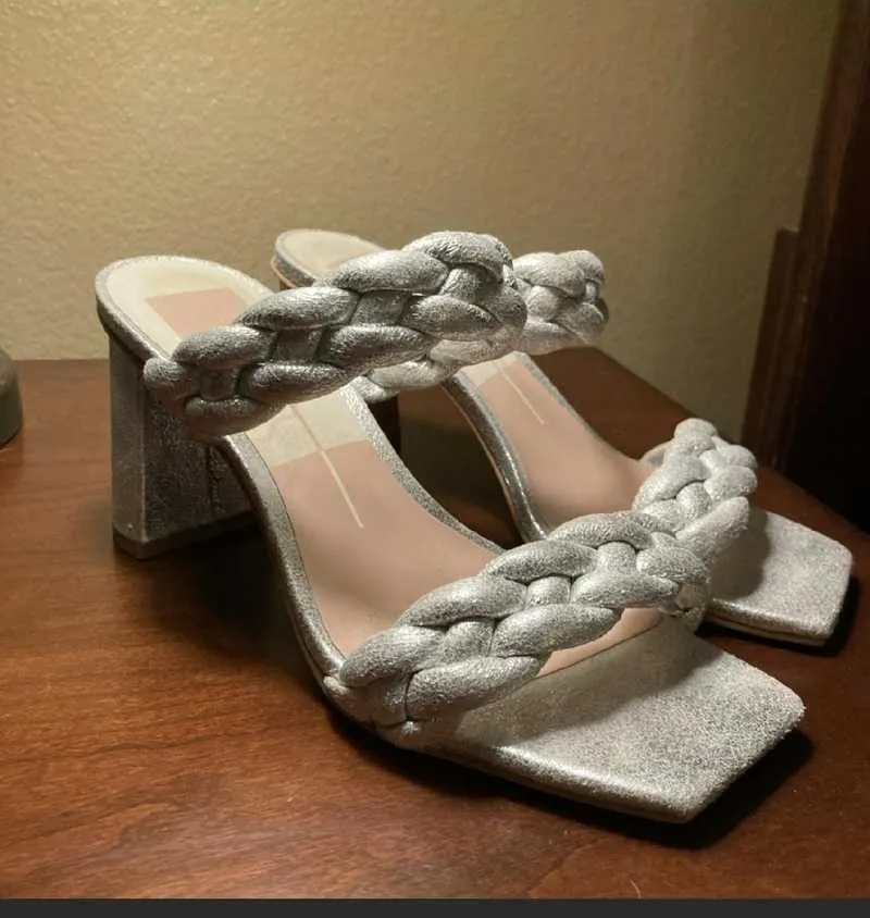 PAILY HEELS IN SILVER METALLIC STELLA SUEDE - re:vita