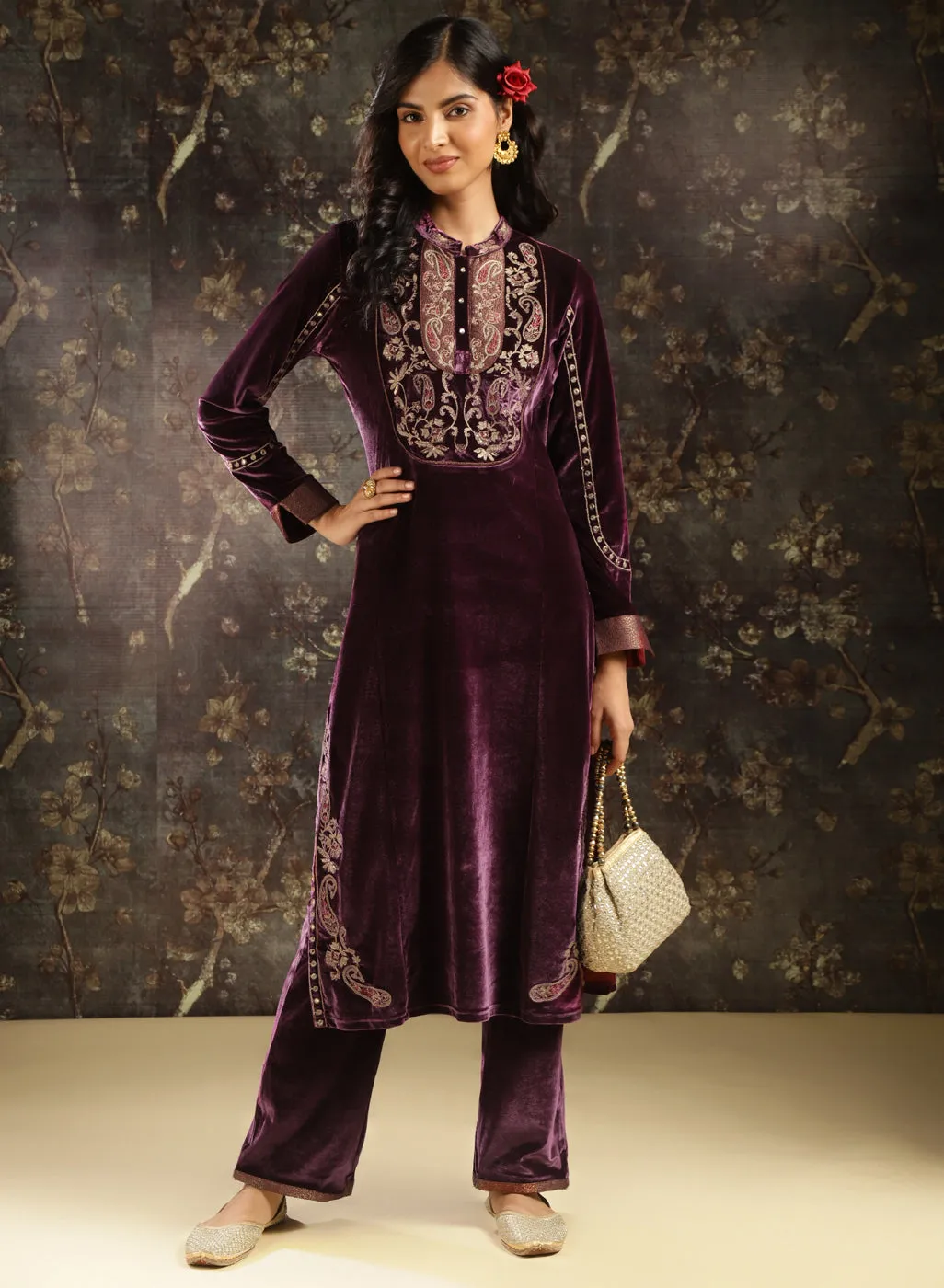 Purple Embroidered Velvet Kurta Set with Button Detailing