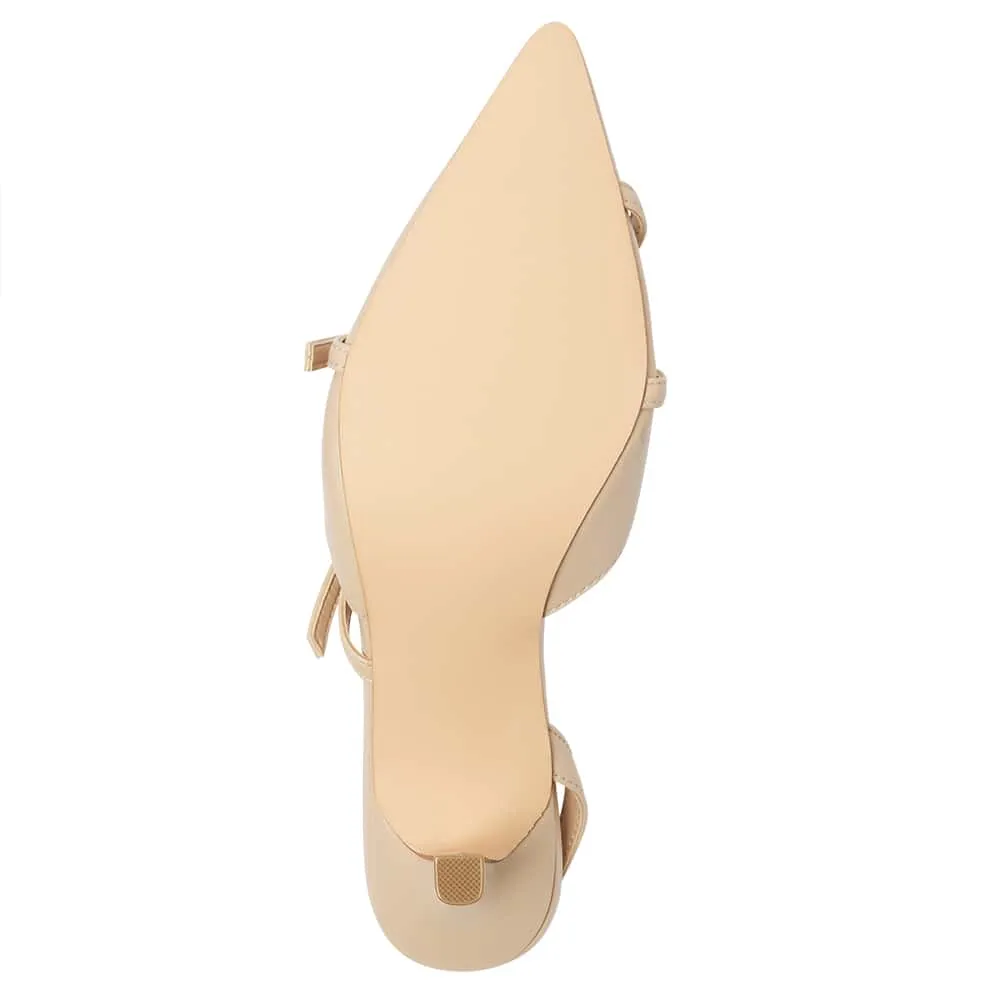 Veronica Heel in Camel Smooth